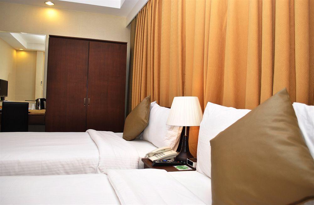 Orion Hotel Manila Ngoại thất bức ảnh