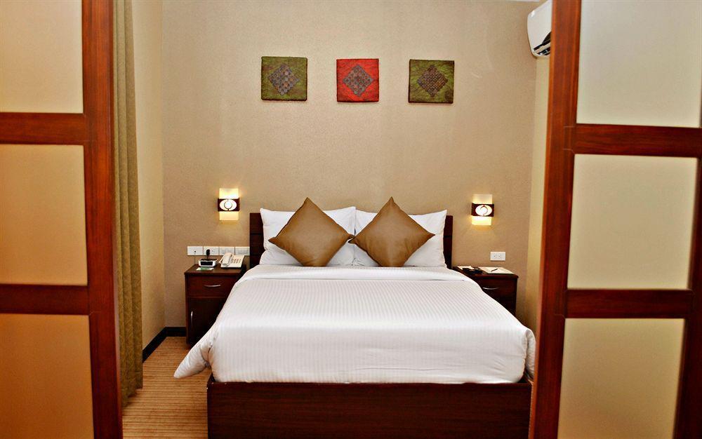 Orion Hotel Manila Ngoại thất bức ảnh