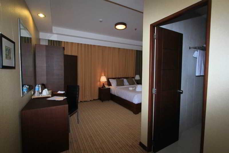 Orion Hotel Manila Ngoại thất bức ảnh