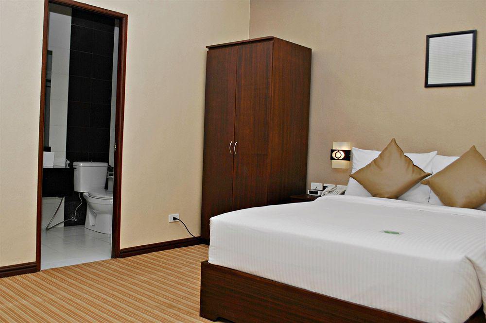 Orion Hotel Manila Ngoại thất bức ảnh